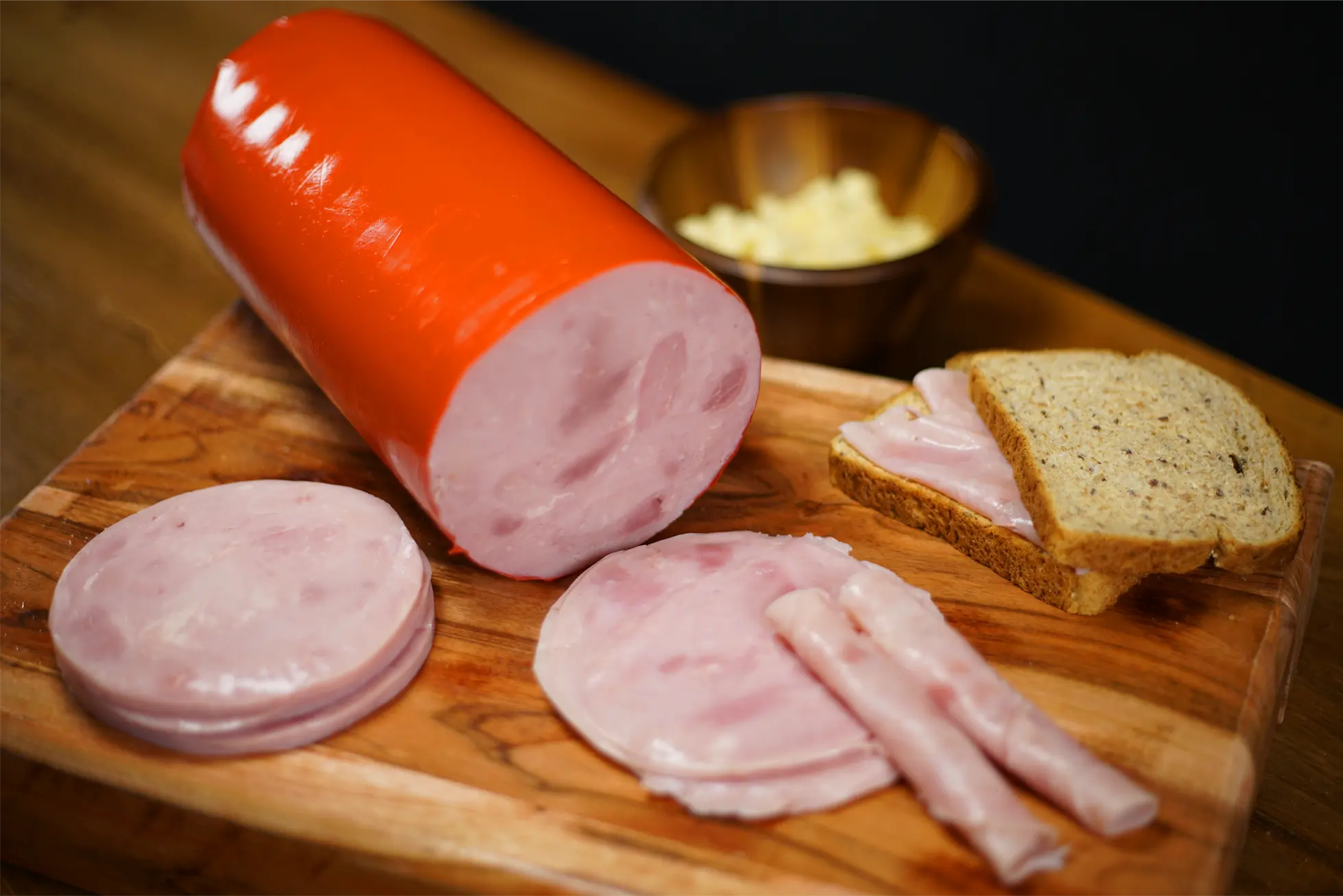 Les jambons que nous proposons à Charcuterie Charlevoisienne